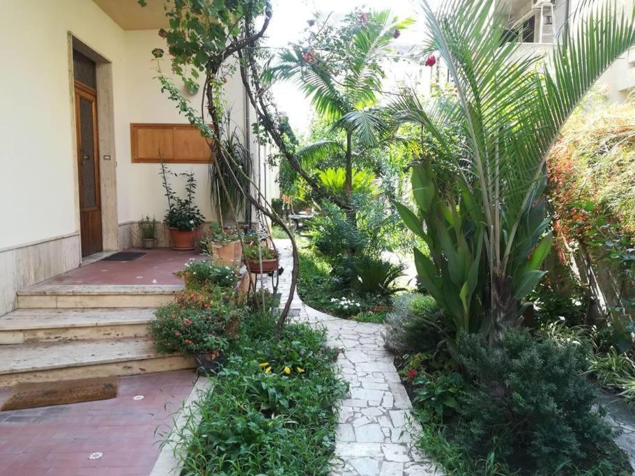 Appartamento A Due Passi Dal Mare Siderno Exterior photo